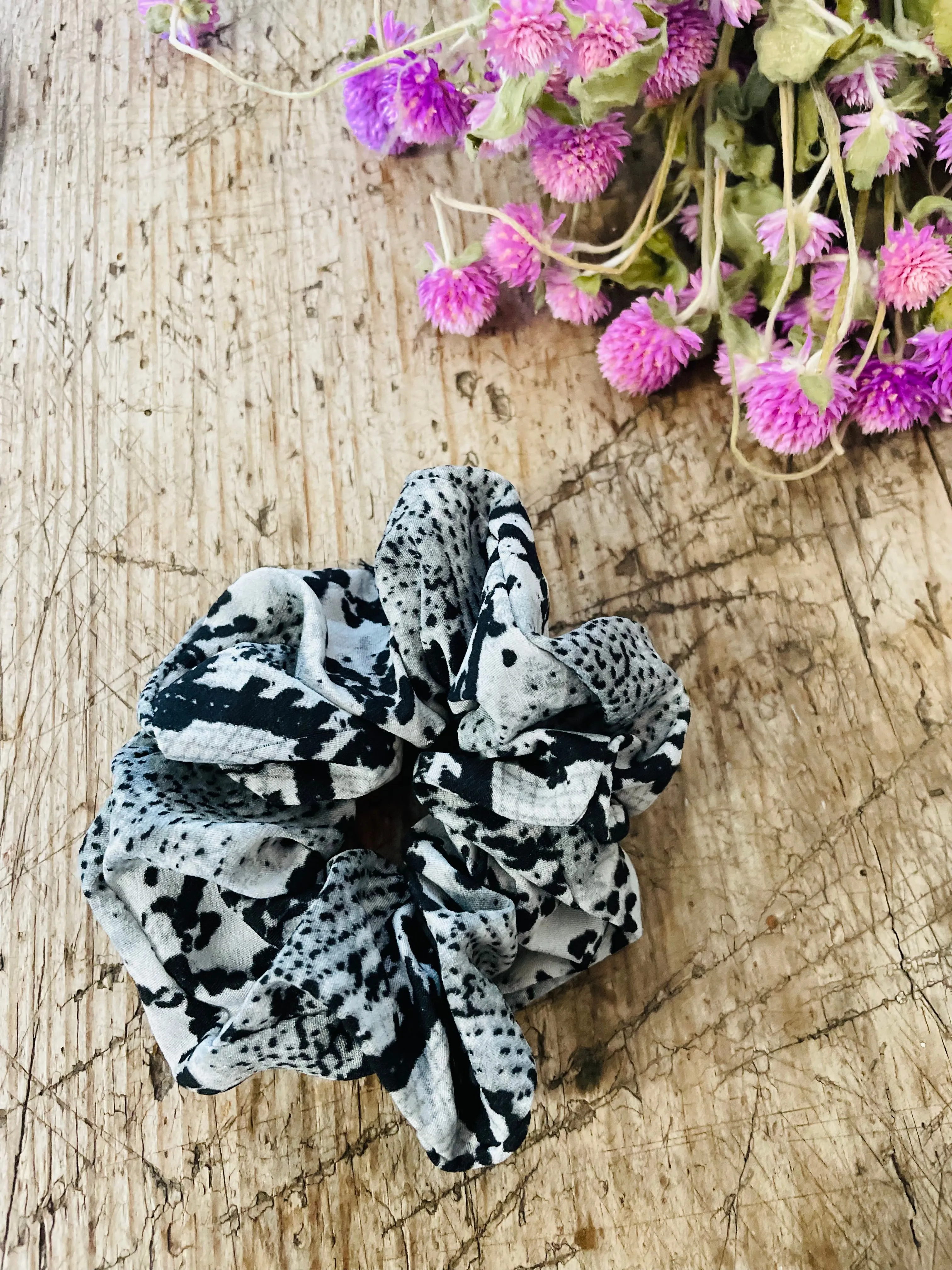 Black and Grey Snake Hair Scrunchie