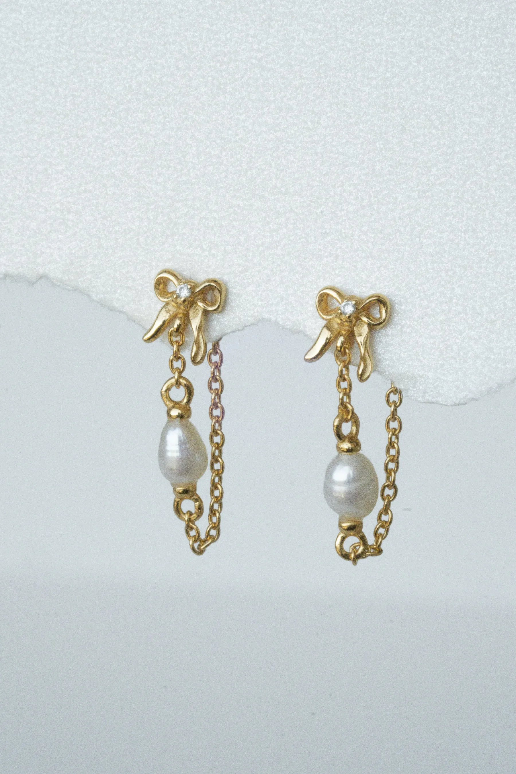 Bow Pearl Drop Studs