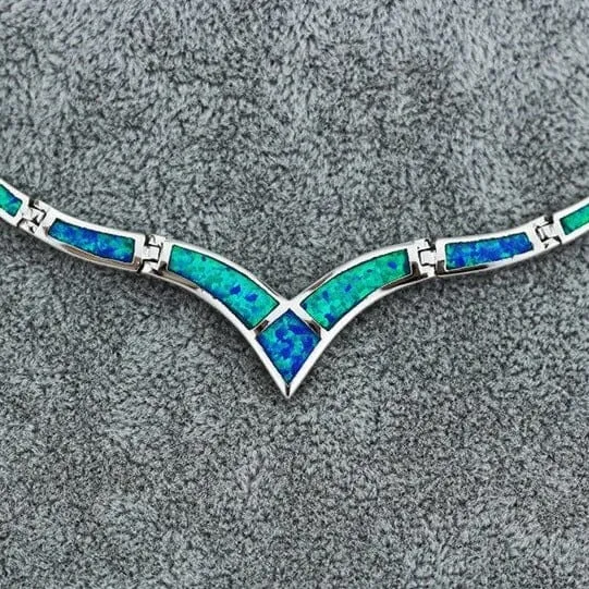 Charm Unique Design Blue Fire Opal Necklace