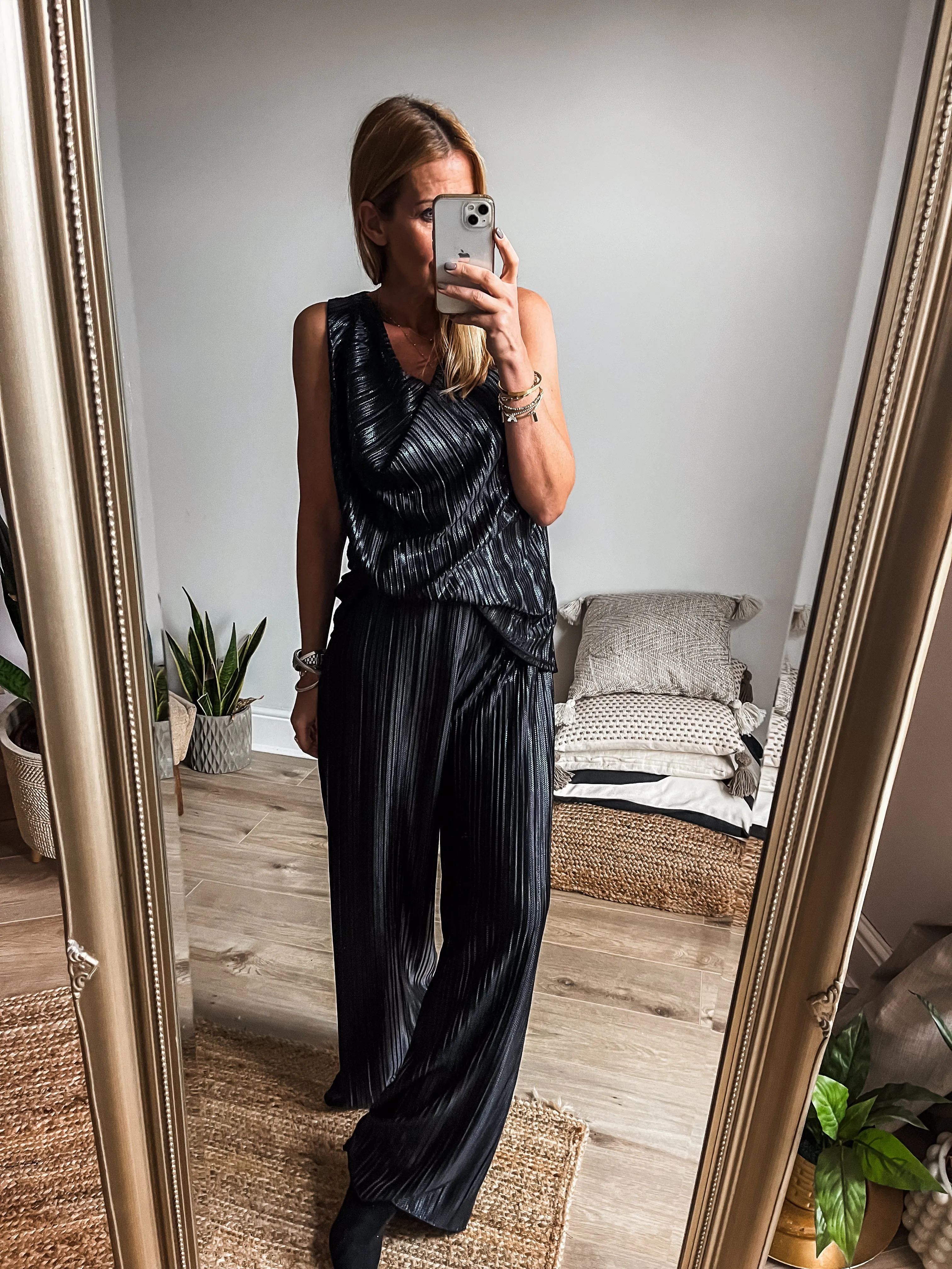 Metallic Pleated Wide Leg Trousers