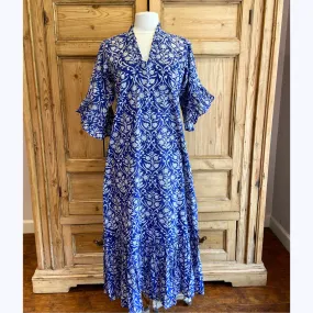 Trellis Print Flutter Sleeve Dress