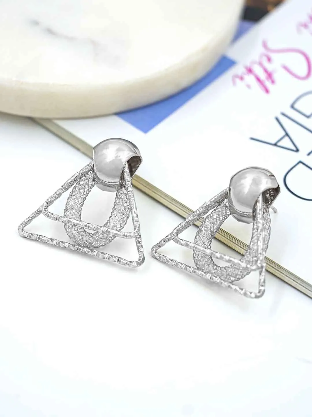 Trigno Drops Earring